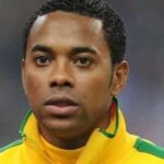Robinho é preso em Santos por estupro