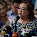 Corina Yoris, candidata de oposição a Maduro, não consegue se registrar para as eleições na Venezuela