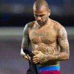Saiba quem foi o atacante milionário que pagou a fiança de Daniel Alves