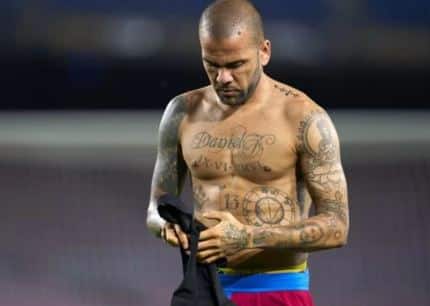 Saiba quem foi o atacante milionário que pagou a fiança de Daniel Alves