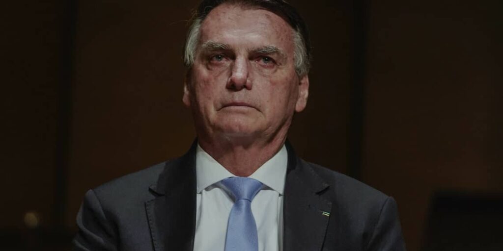 Bolsonaro solicita liberação de seu passaporte para viajar a Israel