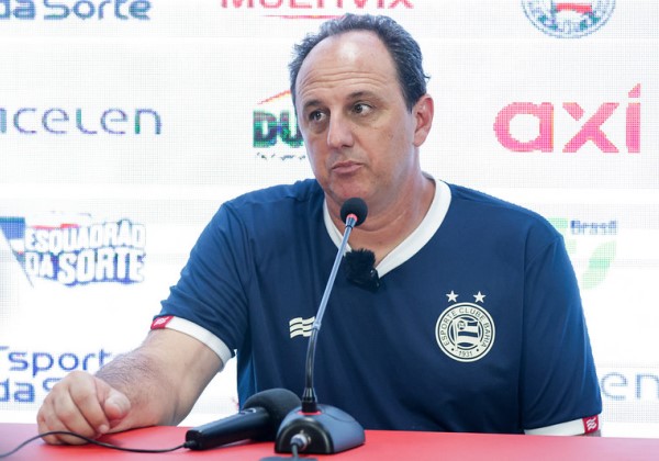 Ceni exalta reação do Bahia em empate com Virória, mas diz que faltou calma para virada