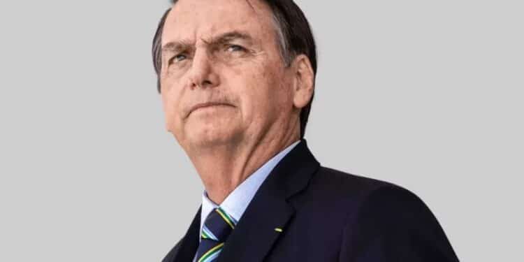 Moraes diz que não há evidências de que Bolsonaro buscou asilo na Embaixada da Hungria e arquiva ação