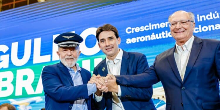 Vídeo: Sem explicar claramente, Lula diz que pretende mudar a situação dos trabalhadores brasileiros no exterior