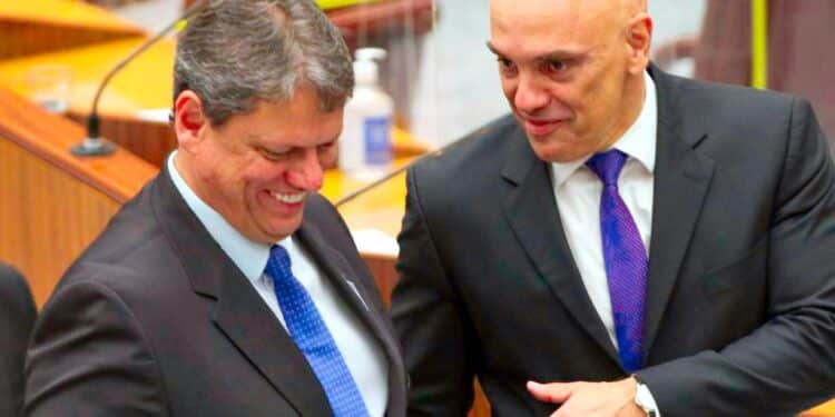 Tarcísio sobre Alexandre de Moraes: “não se briga com ele; a gente se une a ele”