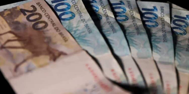 Arrecadação com impostos federais é a maior em 30 anos