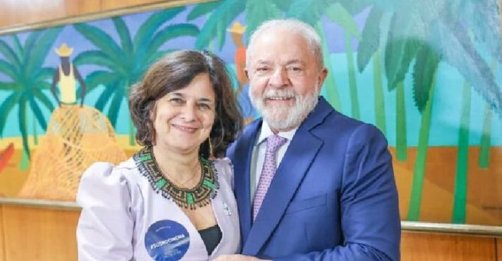 Estadão denuncia política da ‘chantagem’ em distribuição de R$ 8,2 bi pelo Ministério da Saúde