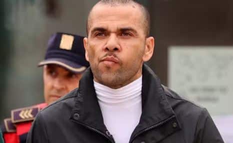 Daniel Alves quebra o silêncio e fala pela primeira vez após deixar presídio