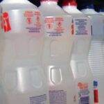 Retirado das prateleiras: Anvisa anuncia proibição da comercialização de álcool líquido 70%