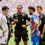 Árbitro relata arremesso de objetos e xingamento de Biel no Ba-Vi: ‘Vagabundo’