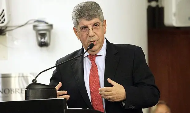 Bomba: donos de empresas de ônibus ligadas ao PCC doaram dinheiro ao PT