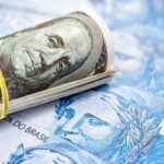 Dólar fecha a R$ 5,26 e alcança maior patamar em um ano pela 2ª vez