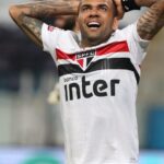 Após ordem da Justiça, São Paulo deposita valor astronômico na conta de Daniel Alves; veja
