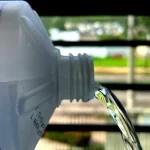 Venda de álcool líquido 70% volta a ser proibida a partir desta terça-feira (30)