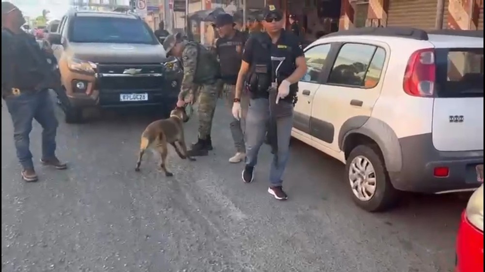 Três são presos em operação contra distribuição de drogas na Micareta