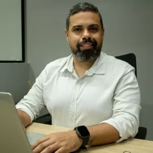 Por preconceito, ele não foi ao médico e ficou quase 10 anos com hemorroida