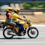 Elas na garupa: o que explica tantas mulheres usando moto por aplicativo?