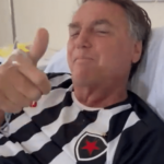 Bolsonaro muda planos e se internará em SP