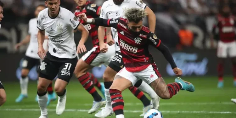 Gabigol se pronuncia após perder camisa 10 do Flamengo