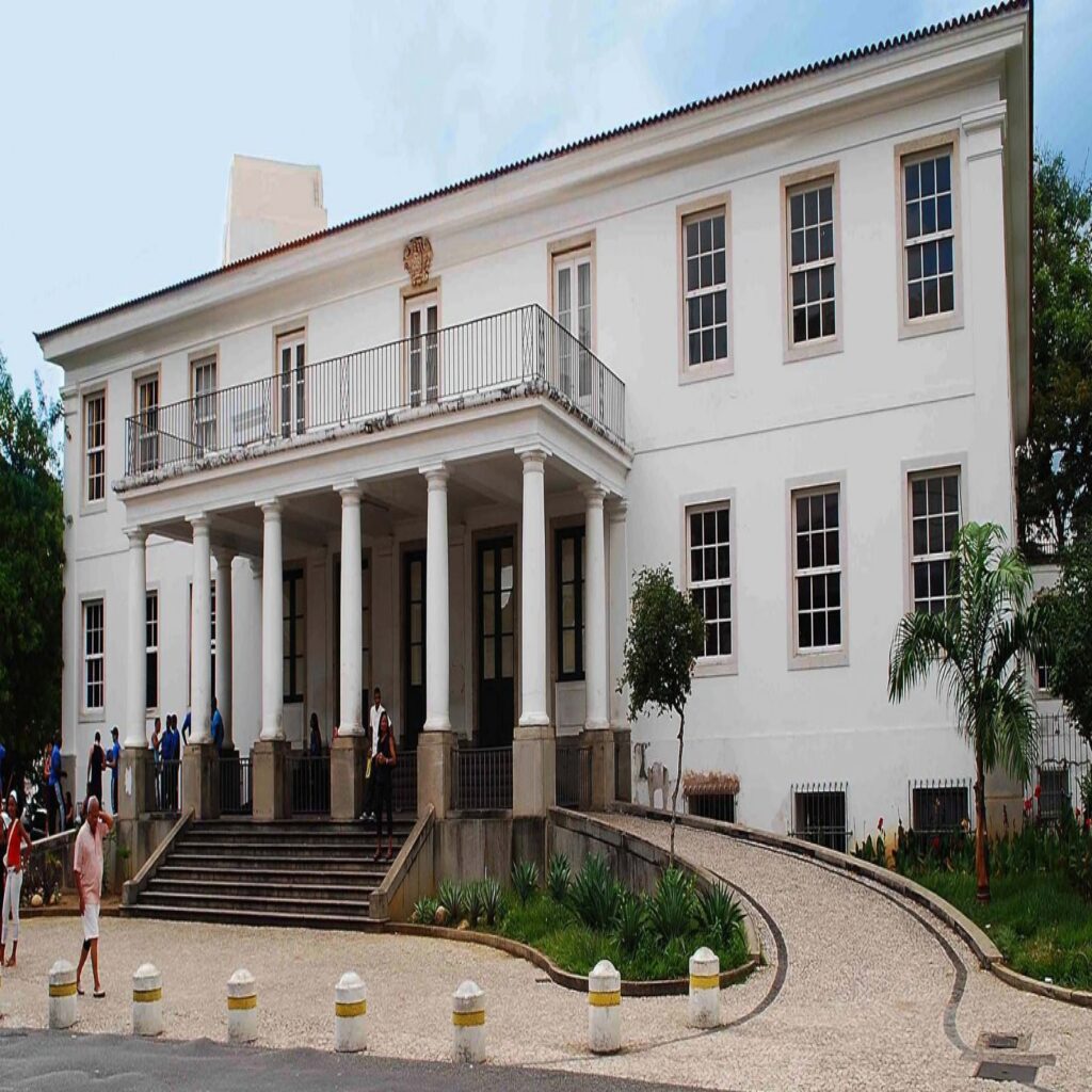 Assembleia Geral dos professores nesta sexta deve decidir pela permanência de greve na UFBA