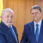 Tarcísio recusa convite para subir ao palanque de Lula em SP