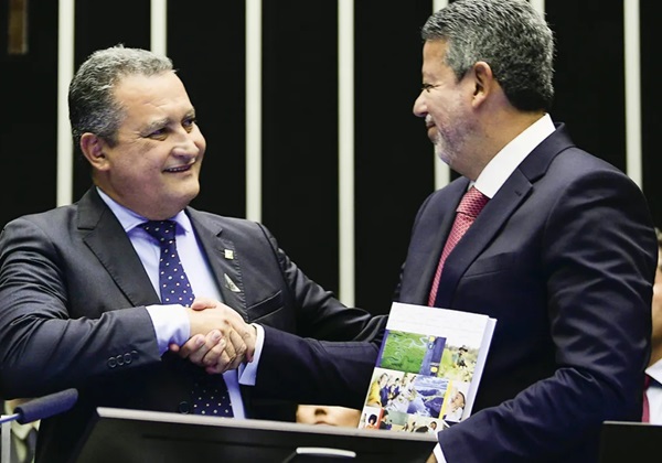 Acordo entre Rui e Lira barrou instalação de CPI contra ministro, diz colunista