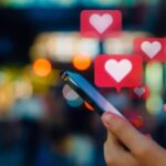 Caos no Japão por falta de filhos faz governo criar app para namoro