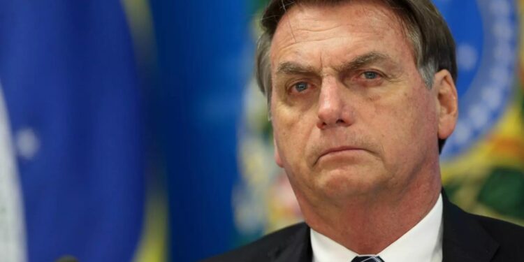 Bolsonaro dispara e manda duro recado aos parlamentares bolsonaristas que insistirem na candidatura de Marçal