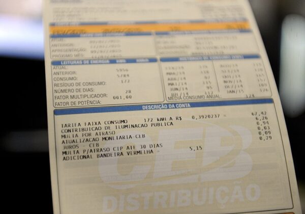Julho terá bandeira amarela na conta de luz, define Aneel