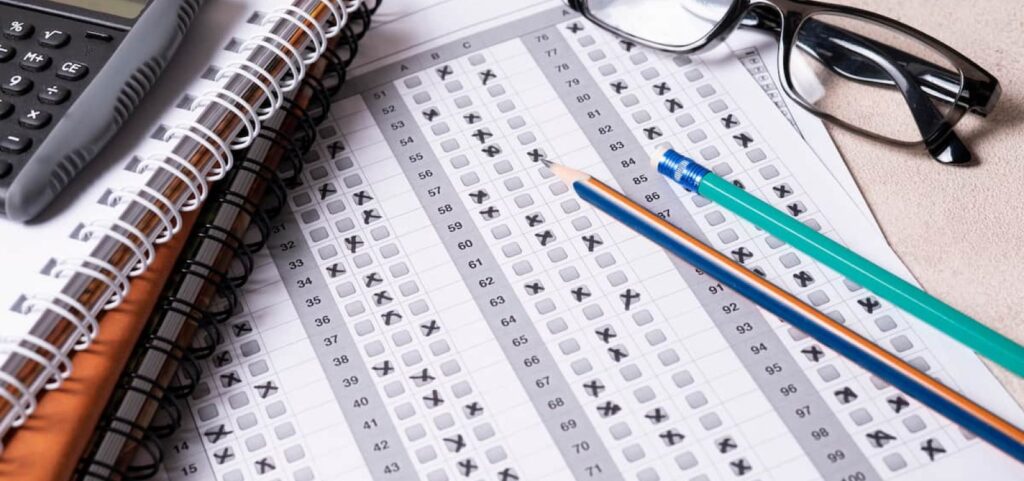 Dois concursos são abertos na Bahia com salários de até R$ 9 mil