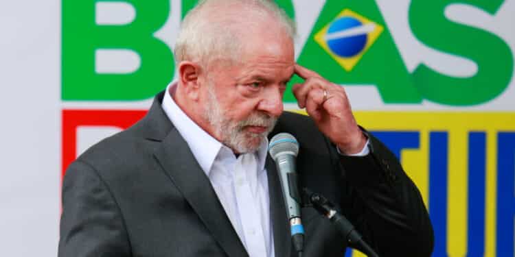 CIA monitorou Lula por décadas