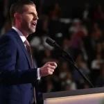 Filho de Trump exige renúncia da diretora do Serviço Secreto