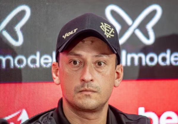 Vitória anuncia demissão do diretor de futebol Ítalo Rodrigues; veja comunicado