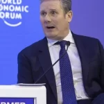 Keir Starmer promete ‘renovação nacional’ depois de vitória na eleição do Reino Unido