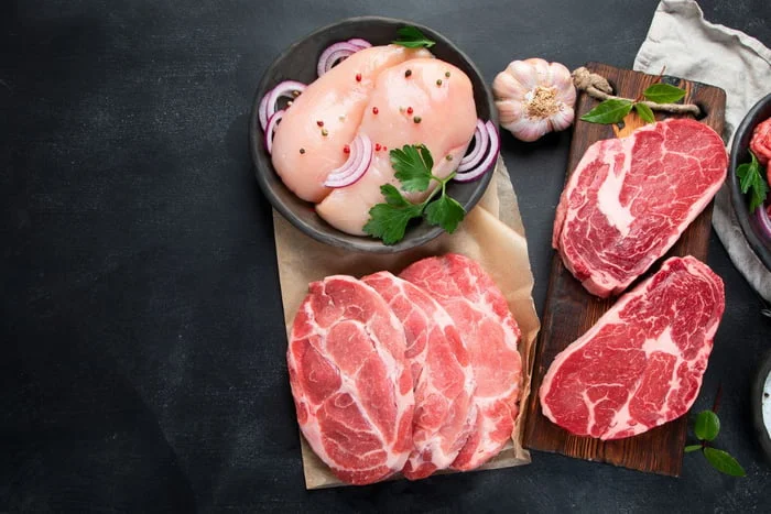 Relator volta atrás e carnes entram na cesta isenta da tributária