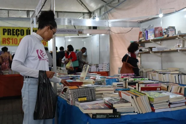 Flifs 2024: Feira do Livro começa nesta terça (27); veja a programação
