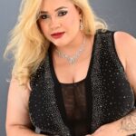 Novo EP da cantora Carol Marttins vai homenagear a cantora Marília Mendonça