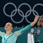 Após recurso, EUA perdem medalha na ginástica e romena fica com bronze