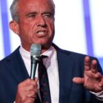 Robert F. Kennedy Jr. abandona candidatura à Presidência e anuncia apoio a Trump