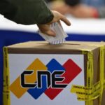 Conselho eleitoral venezuelano afirma que entregou atas de votação à Justiça
