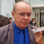 José Carneiro e o Sicoob: “Debaixo desse angu tem carne”