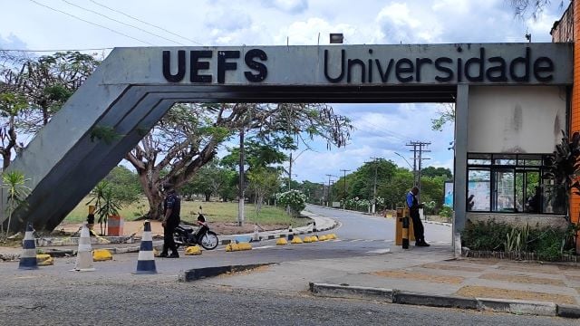Universidades estaduais da Bahia paralisam atividades nesta segunda-feira (19)