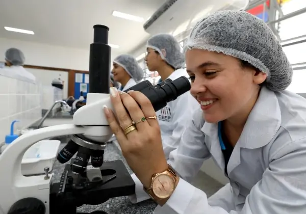 Matrícula para 9 mil vagas nos cursos técnicos do Proeja segue aberta até 7 de agosto