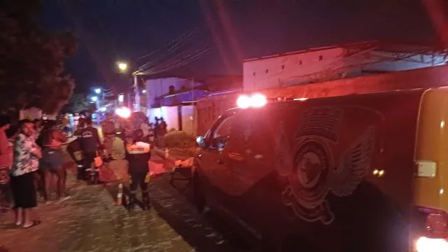 Riachão do Jacuípe: mulher é morta a golpes de faca enquanto segurava bebê