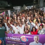 Em caminhada na Mangabeira e Feira V, Zé Neto reafirma compromisso de construir Hospital Municipal com 140 leitos e fortalecer atenção básica
