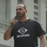 Em ato de 7/9, Eduardo Bolsonaro chama Moraes de “psicopata”