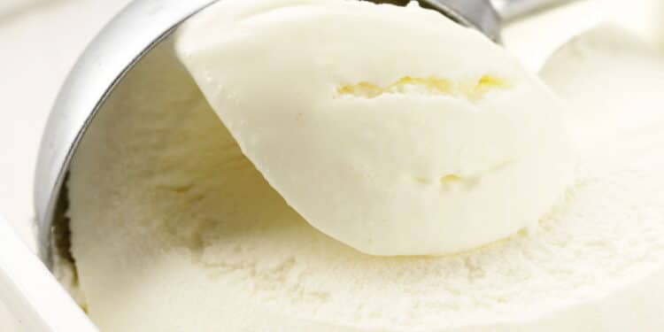 ‘Sorvete de paracetamol’ que promete curar ressaca viraliza nas redes sociais; VEJA