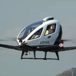 Empresa faz primeiro voo de carro voador em escala real no Brasil