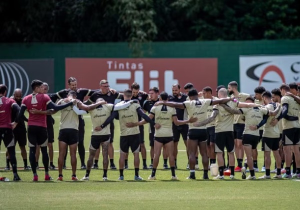 Tentando se livrar da zona de rebaixamento, Vitória enfrenta Juventude neste sábado, no Barradão