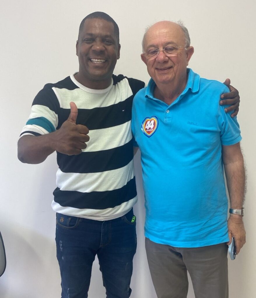 Candidato do PSD desiste de candidatura e anuncia apoio a José Ronaldo